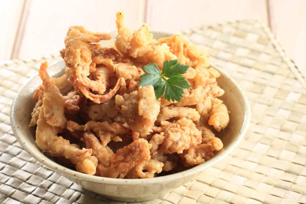 funghi di vario tipo fritti in pastella