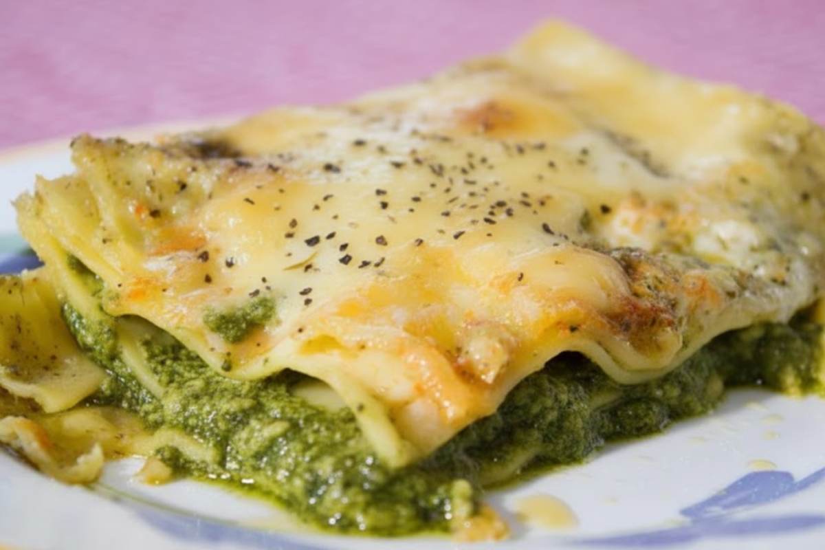 fetta di lasagna al pesto