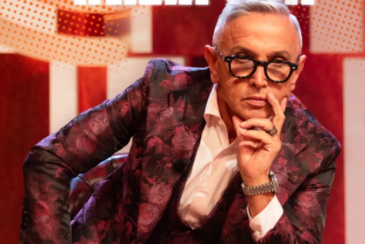 lo chef bruno barbieri con espressione perplessa