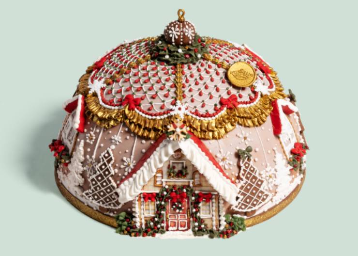 uno dei panettoni decorati a mano di Marchesi