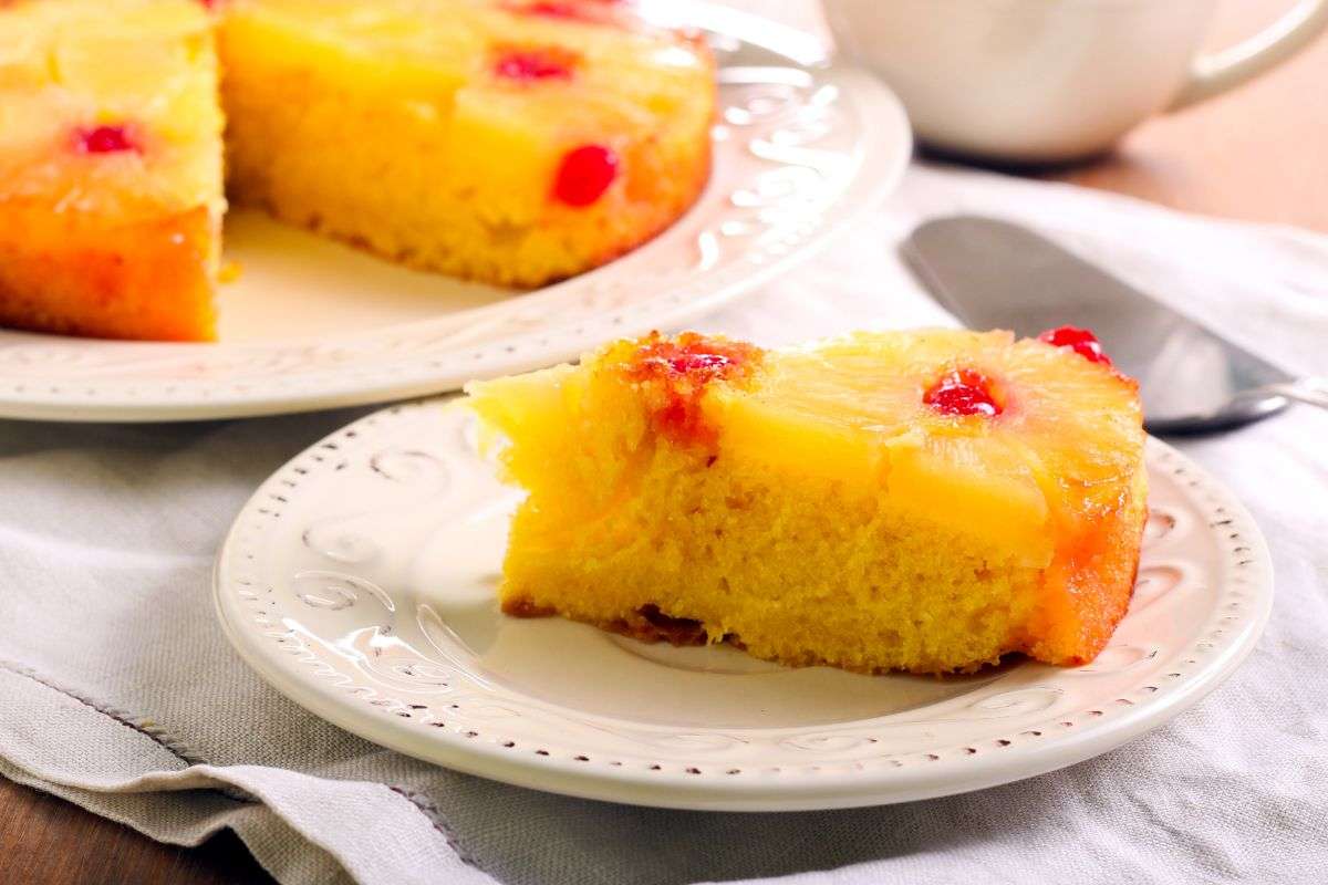 torta ananas tagliata