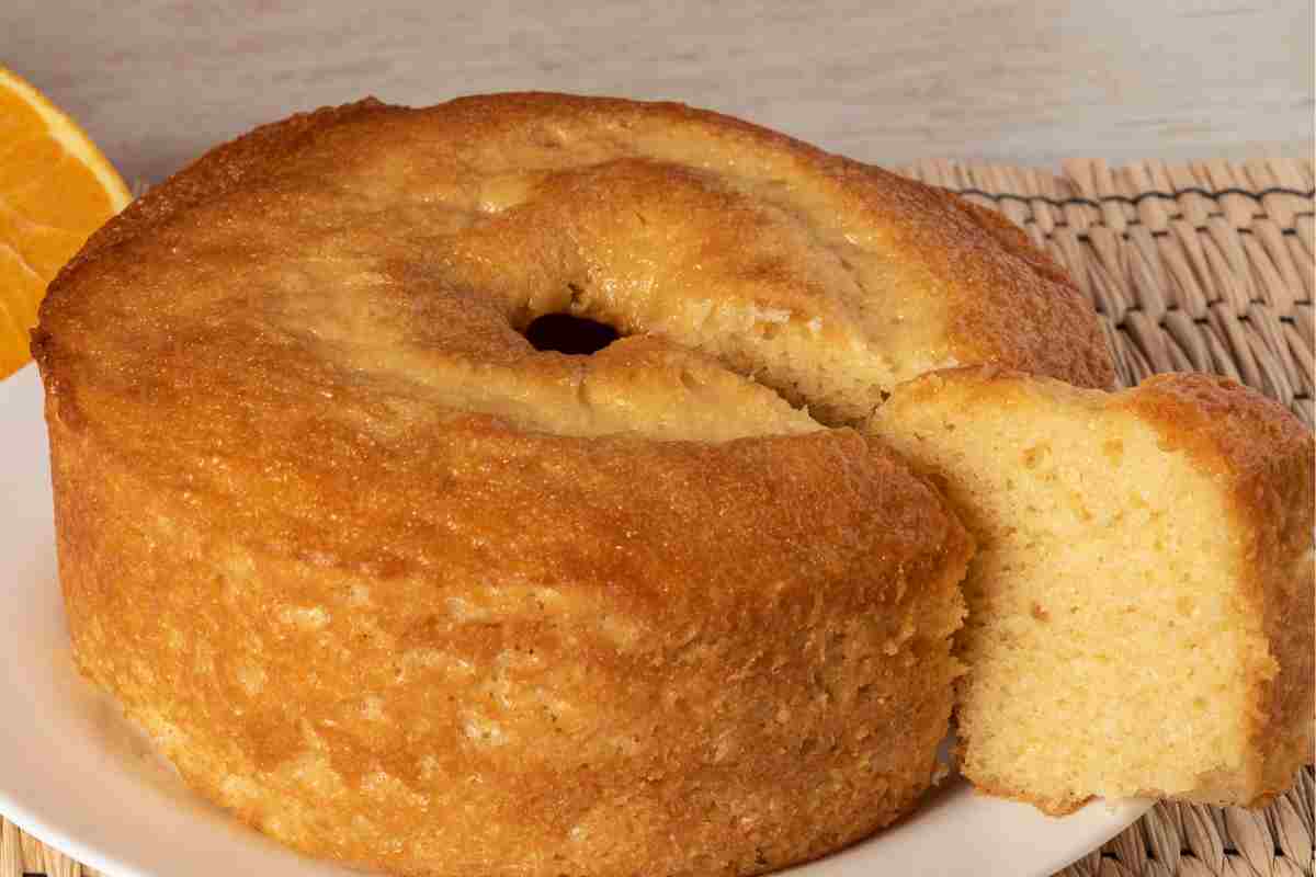Ciambellone all'arancia