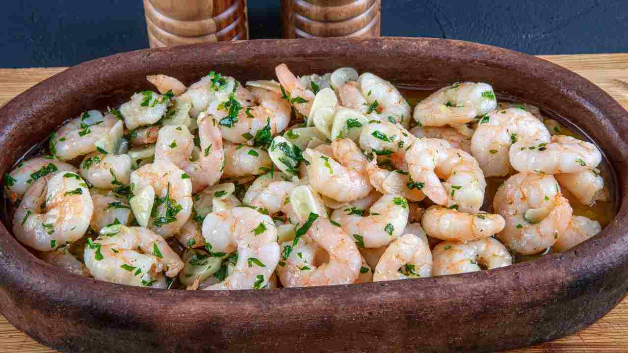 Gamberetti in padella buttalapasta.it