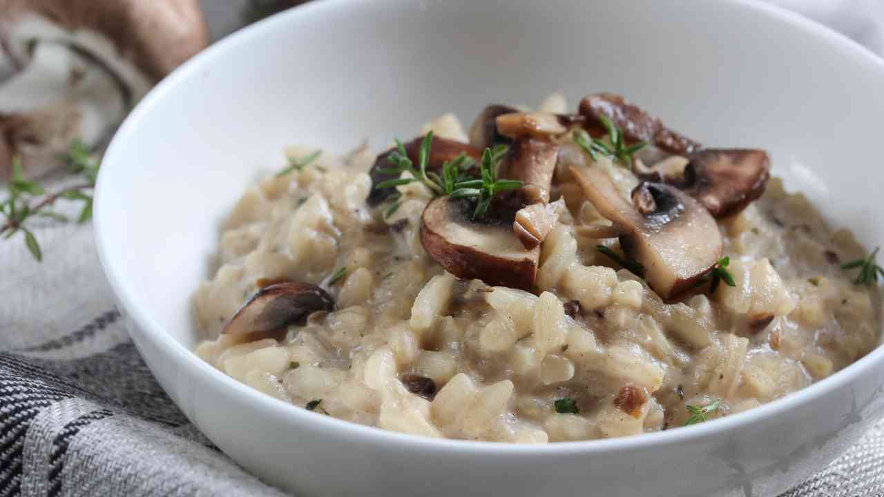 Risotto facile facile, la ricetta che ti salva il pranzo della domenica