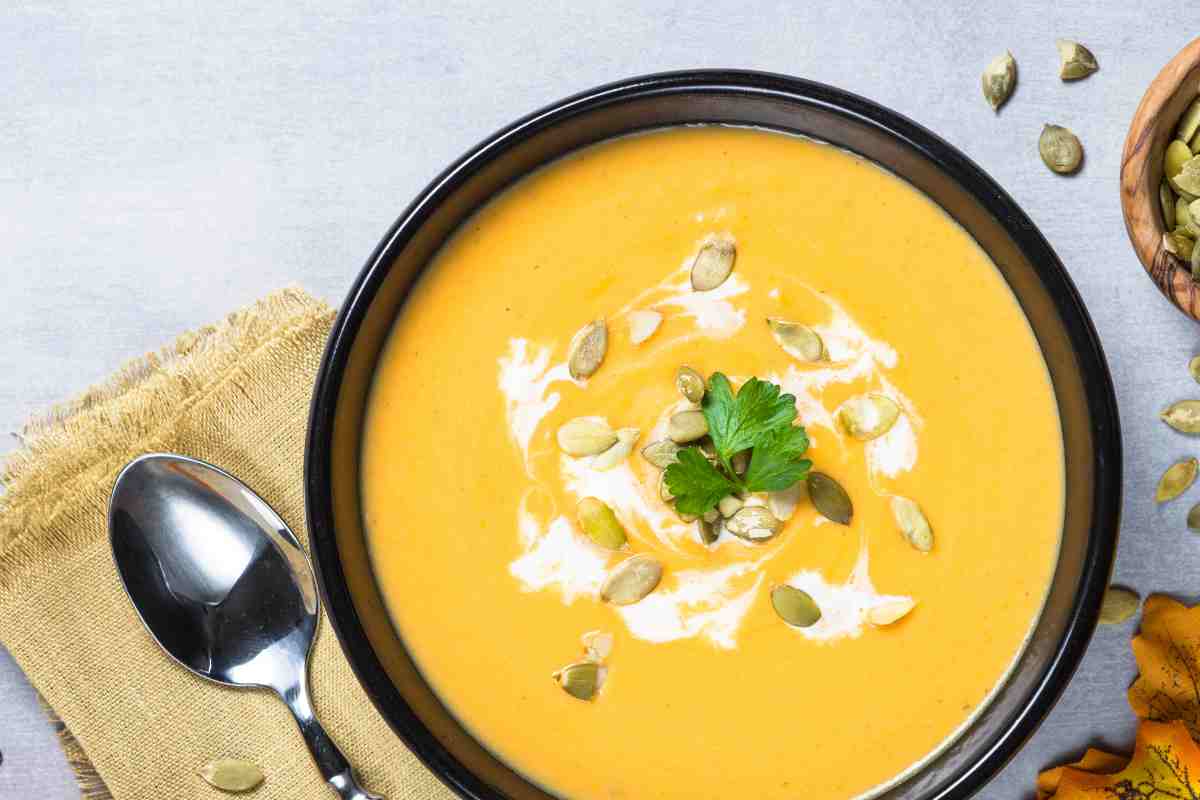 Vellutata zucca lenticchie