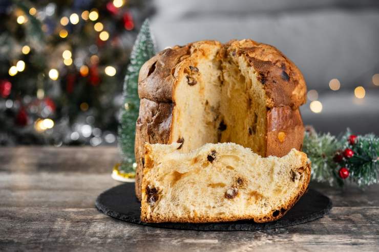 panettone tagliato