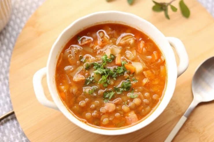 zuppa cremosa di lenticchie con patate