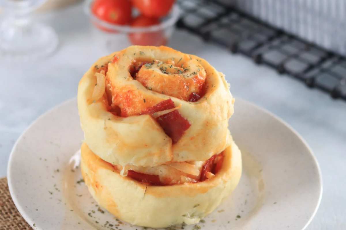 rotolini pizza di pasta sfoglia