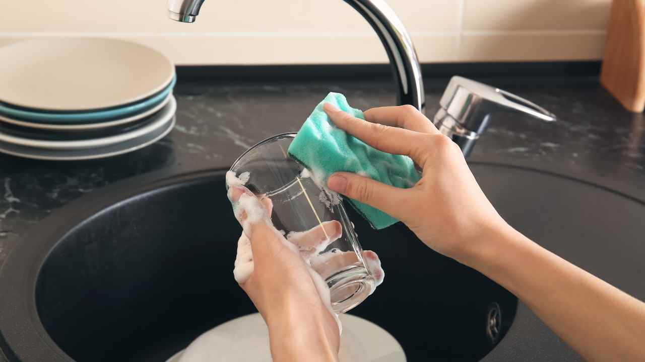 Bicchieri da lavare a mano o lavastoviglie - ButtalaPasta.it