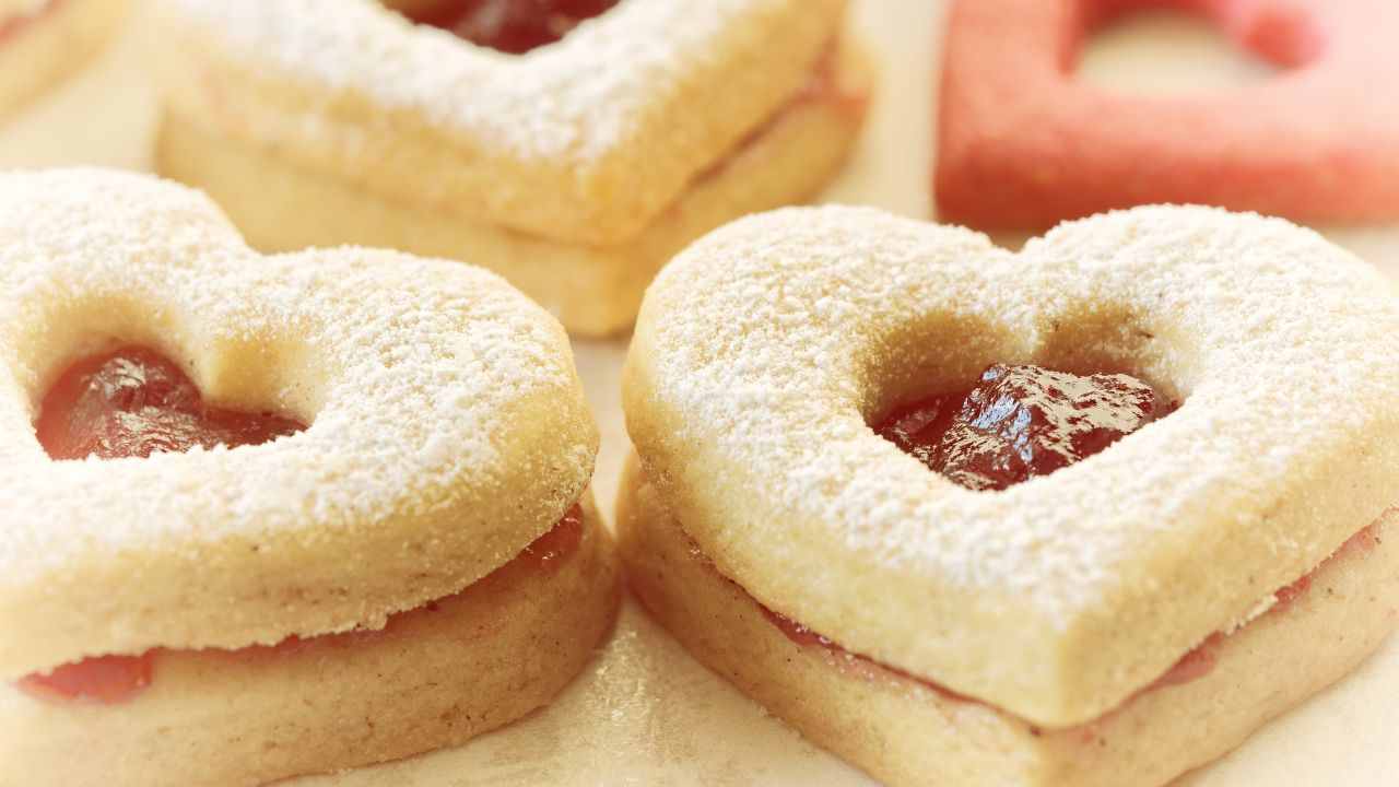 Biscotti di San Valentino buttalapasta.it