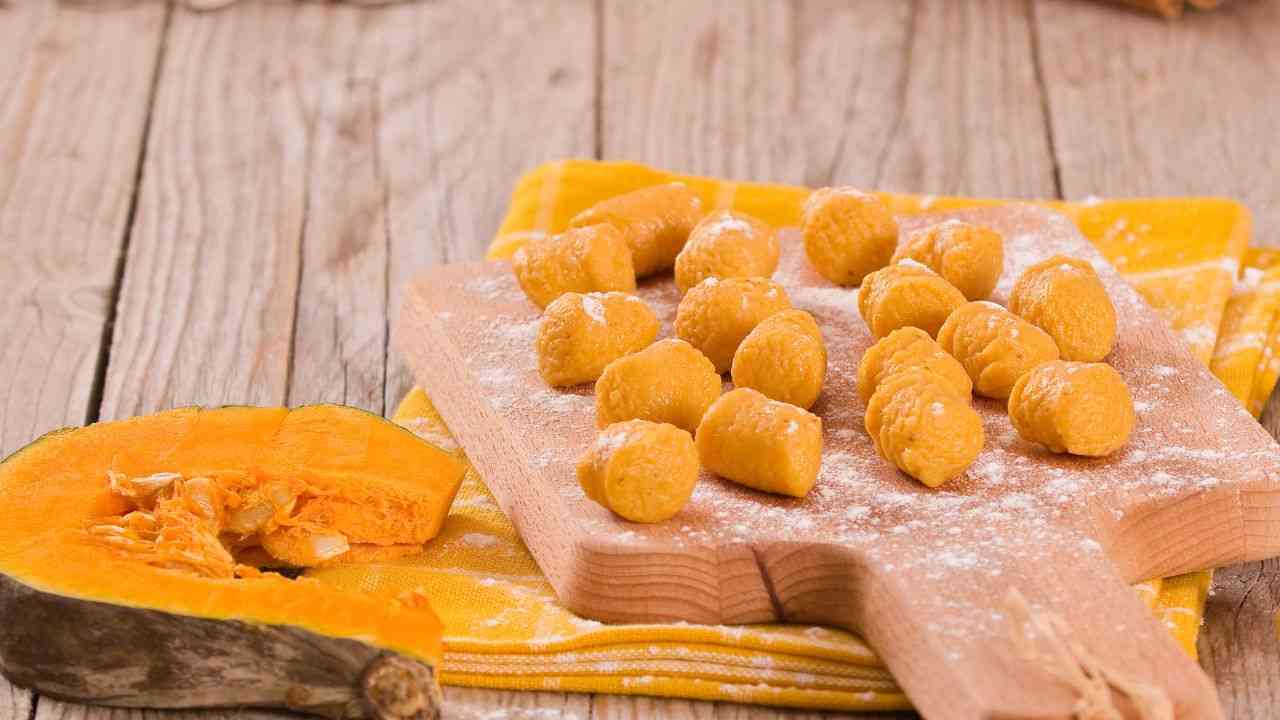 Gnocchi di zucca buttalapasta.it