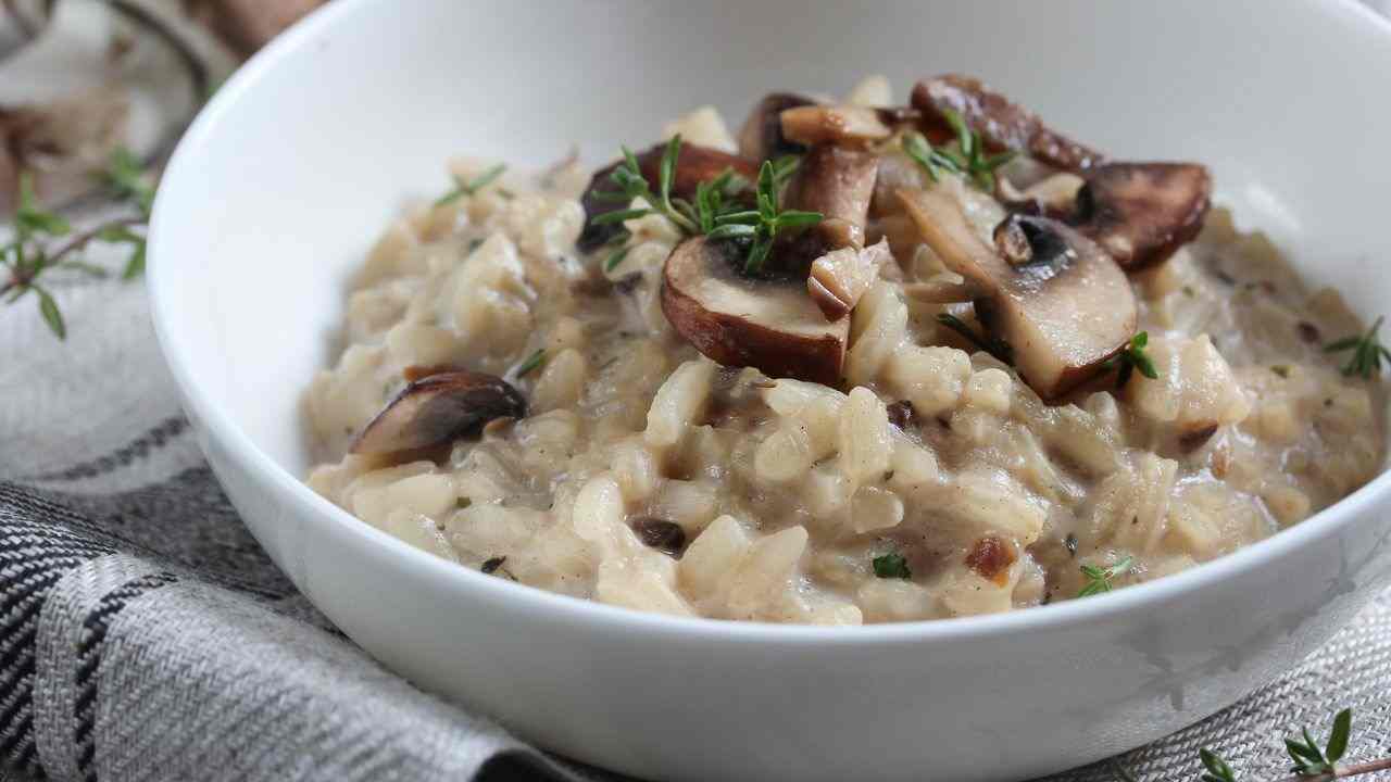 Risotto ai funghi cremoso buttalapasta.it