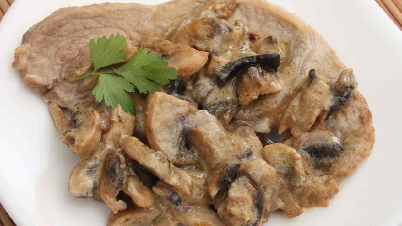 Scaloppine ai funghi buttalapasta.it