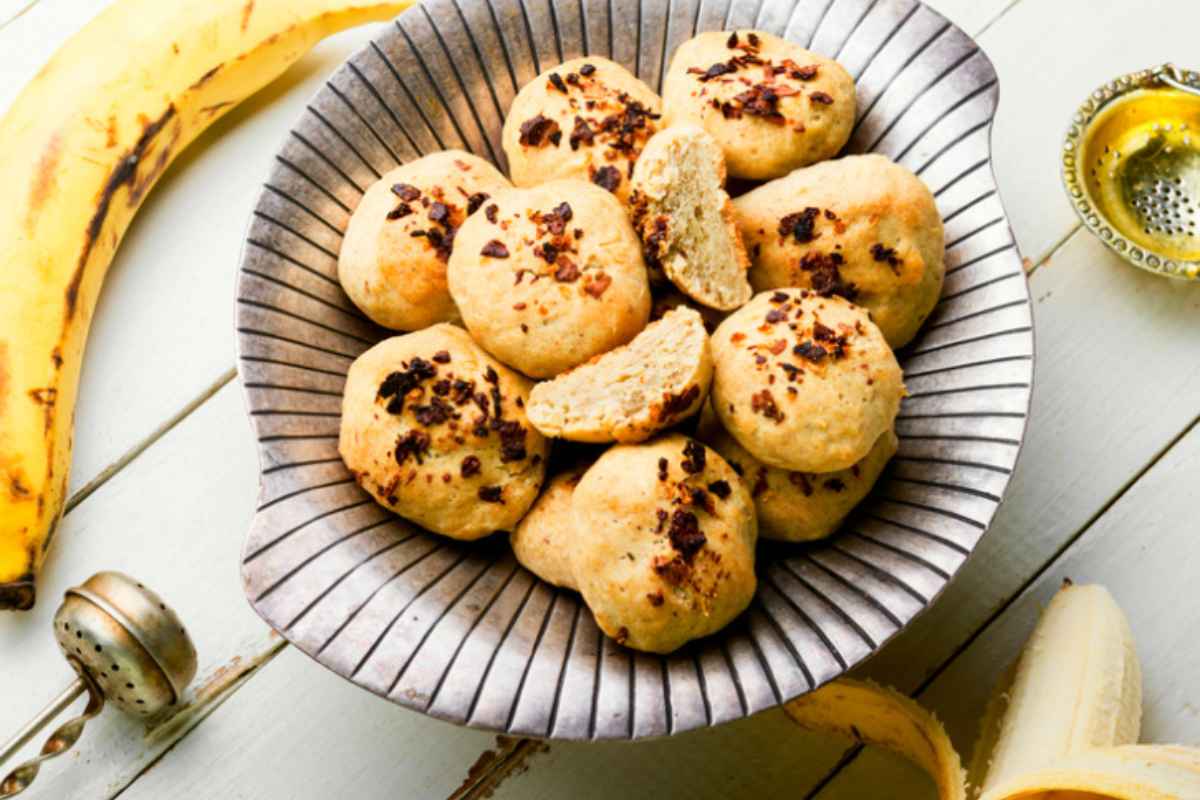 biscotti dorati alle banane