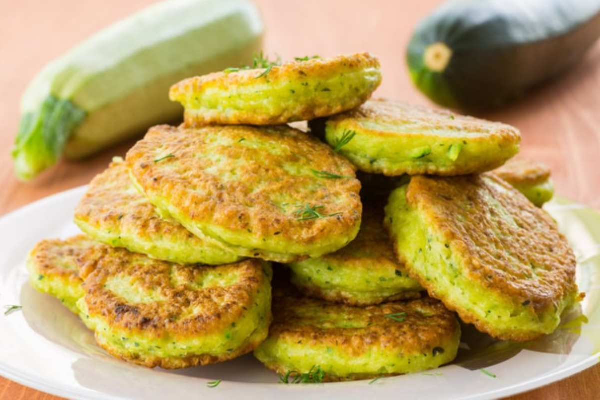 pancake di verdure dorati