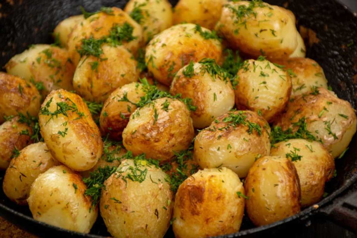 patate novelle aromatizzate