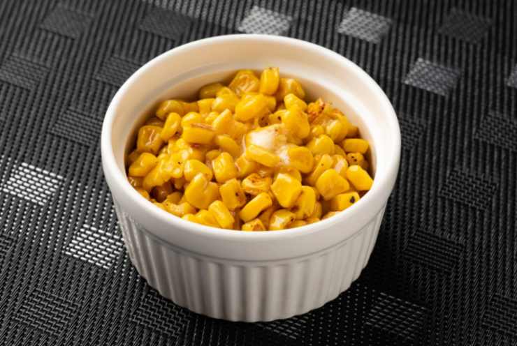 mais al burro in una ciotola