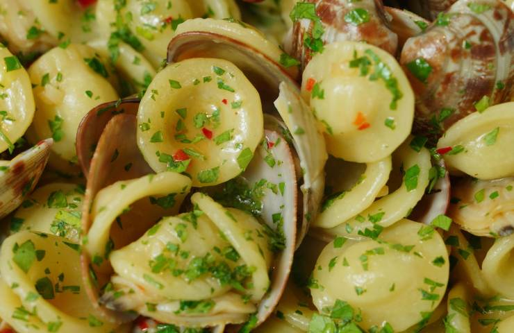 Orecchiette alle Vongole viste da vicino