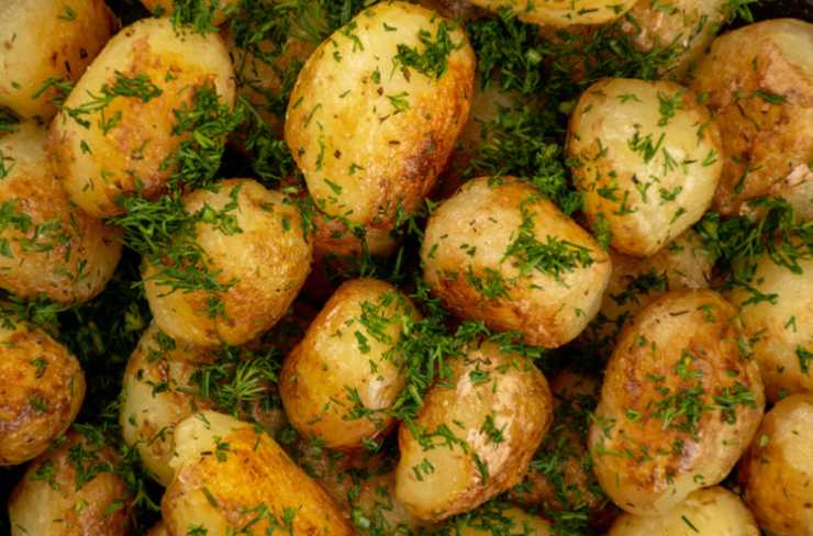 patate novelle dorate