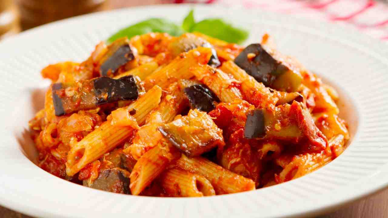 Pasta alla Norma buttalapasta.it