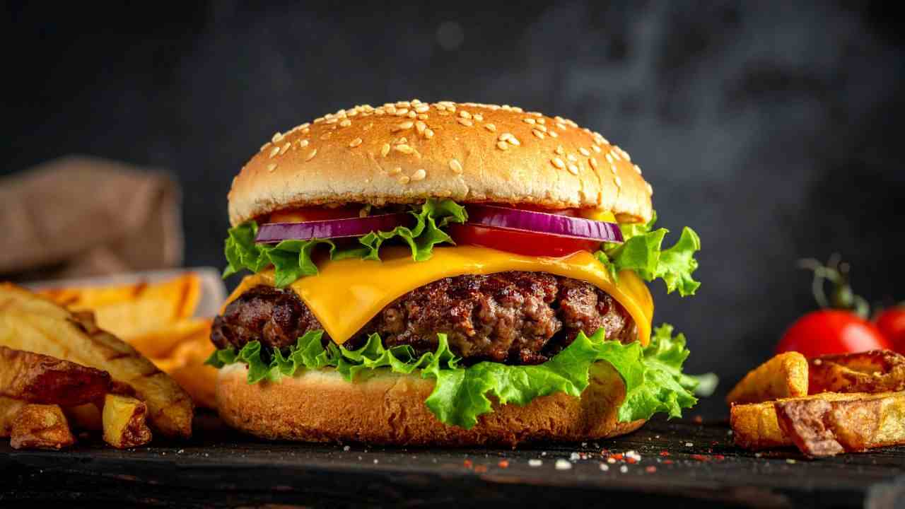 Smash burger fatto in casa buttalapasta.it