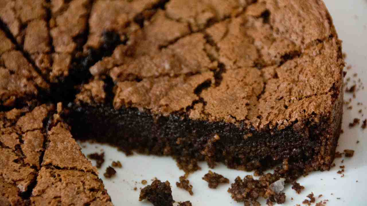 Torta tenerina al cioccolato buttalapasta.it