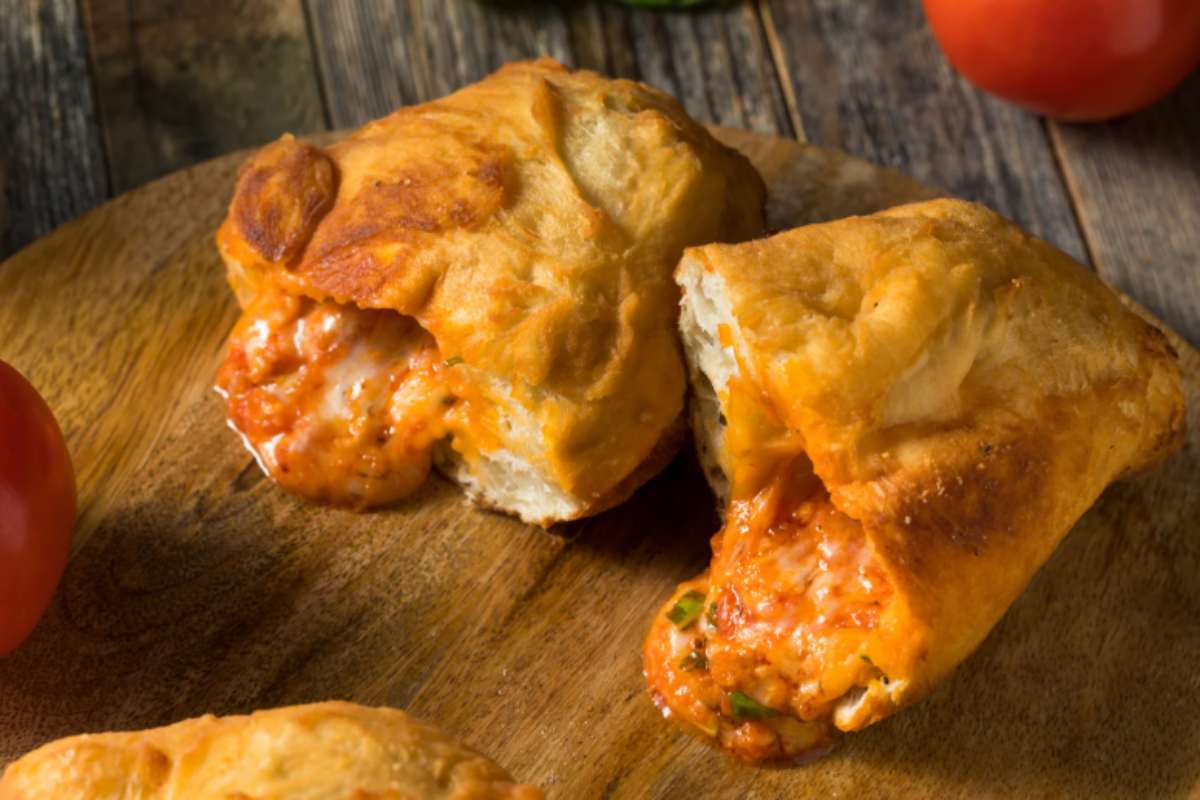 calzone fritto ripieno