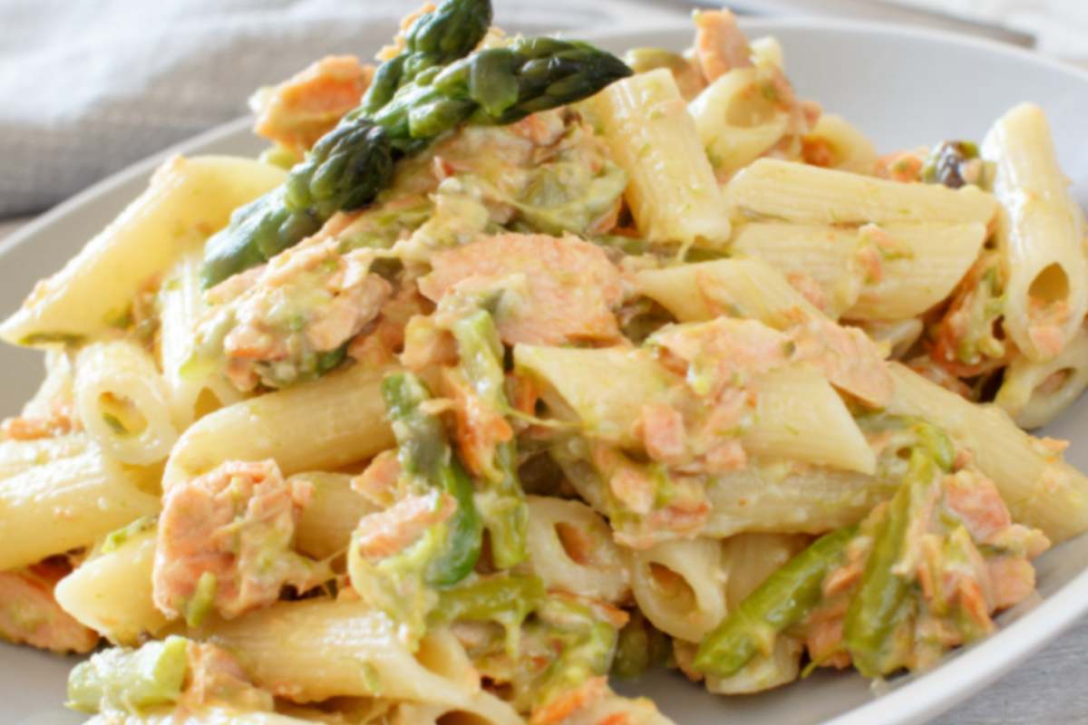 pasta con tonno e asparagi