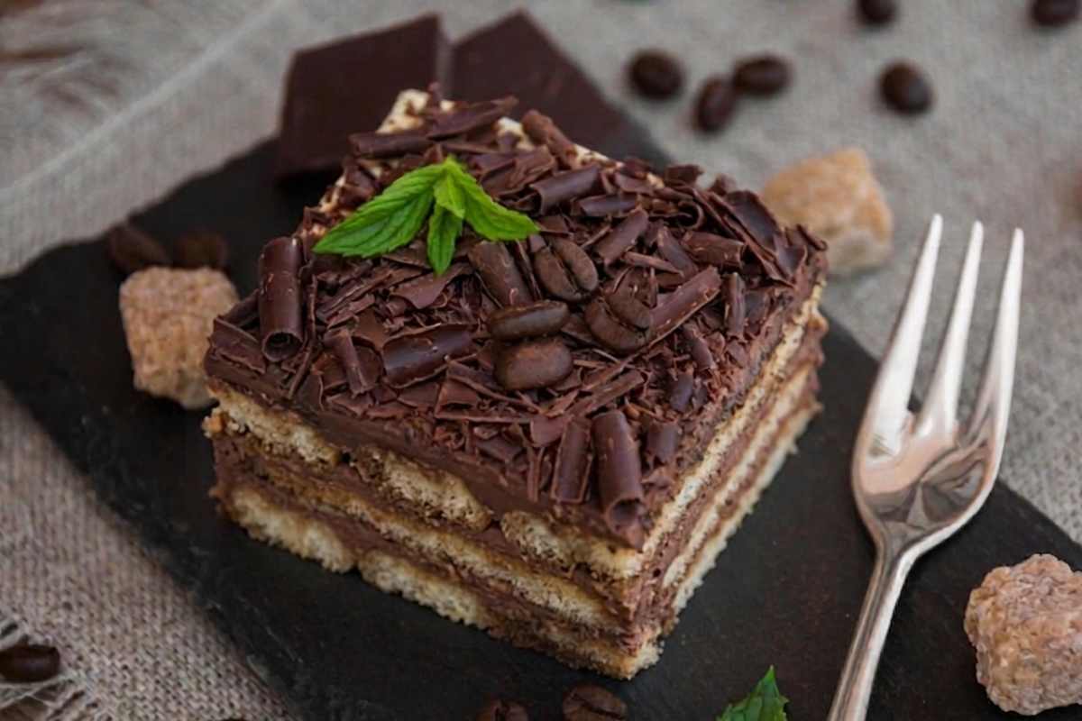 tiramisù cremoso al cioccolato