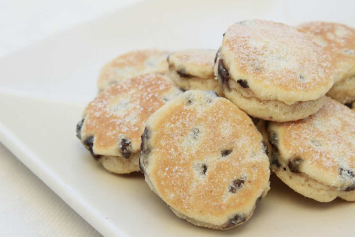 welsh cake in un piatto