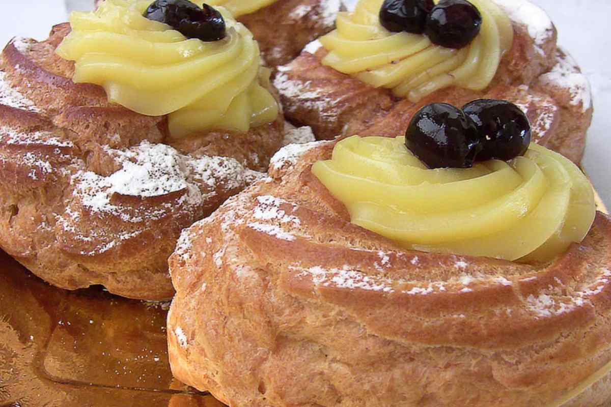 zeppole di san giuseppe in primo piano