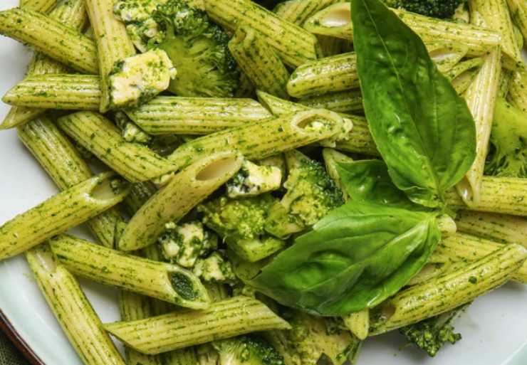 pasta con broccoli e ricotta