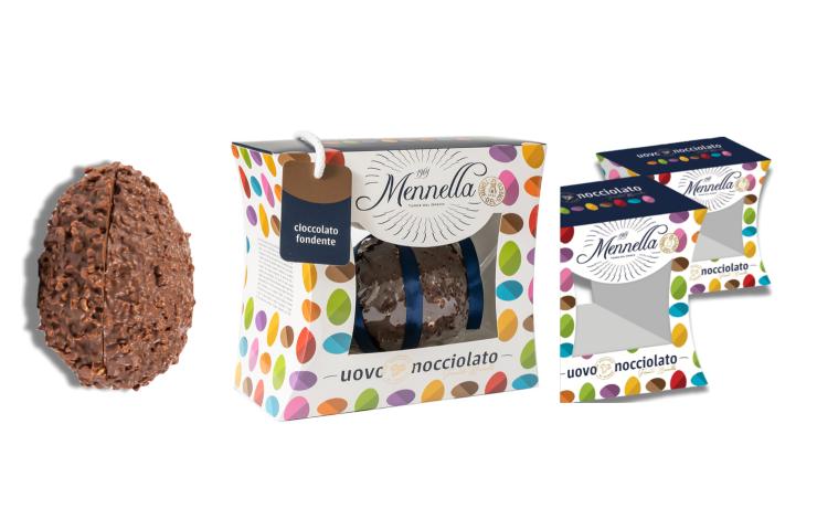 Uova di Pasqua Mennella confezionate ed aperte.