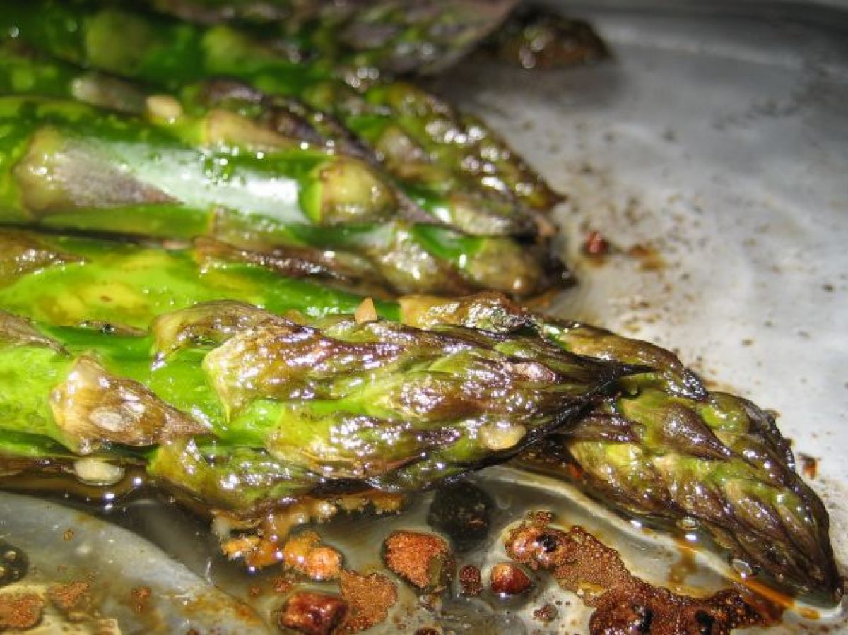 Asparagi gratinati al forno con speck