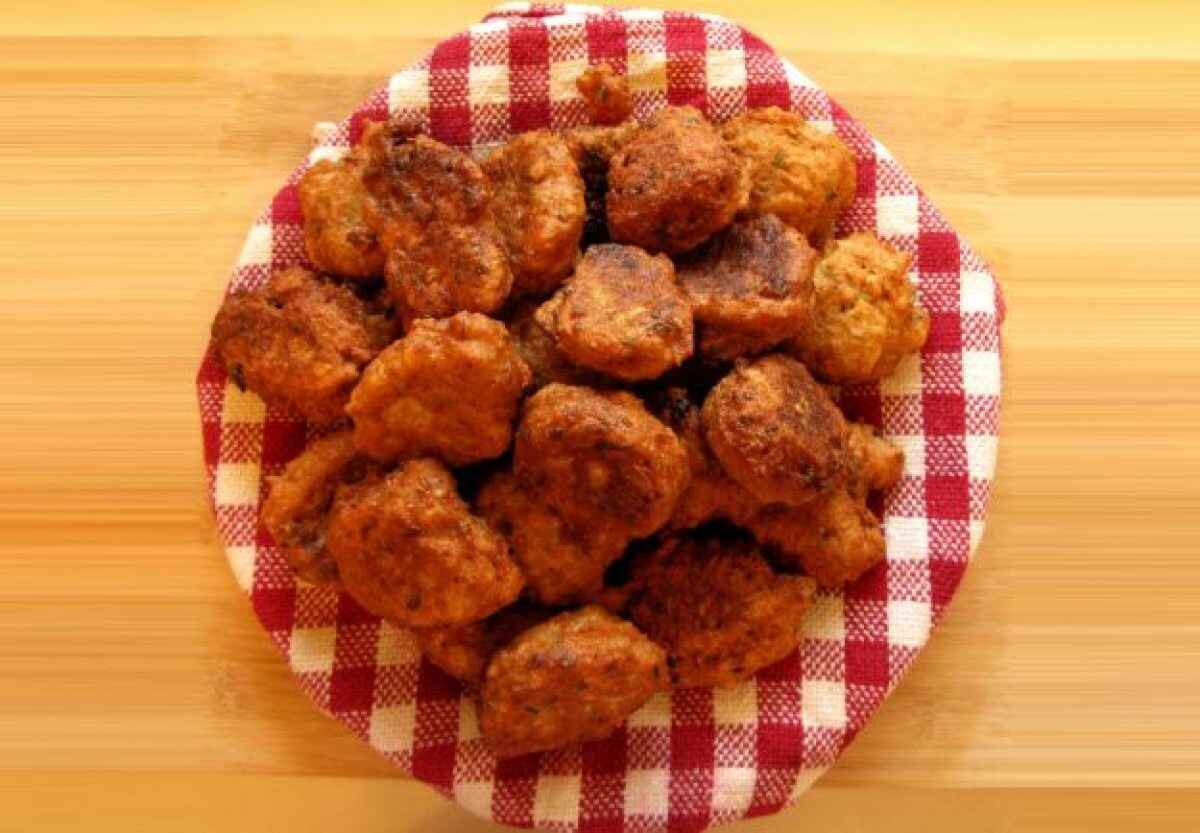 Acras de moure, le polpette antillane di baccala’