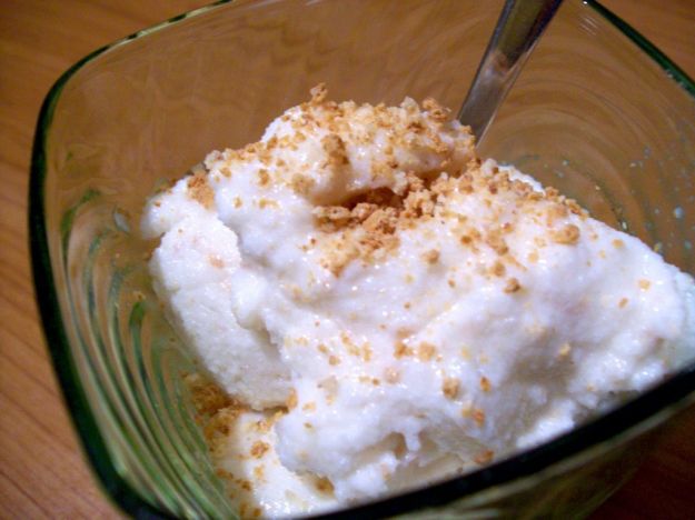 gelato al fiordilatte, nocciole e amaretti bimby