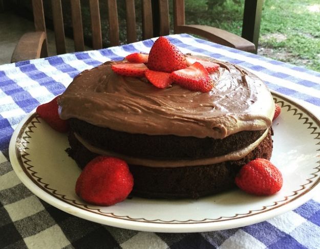 Torta alle fragole e cioccolato