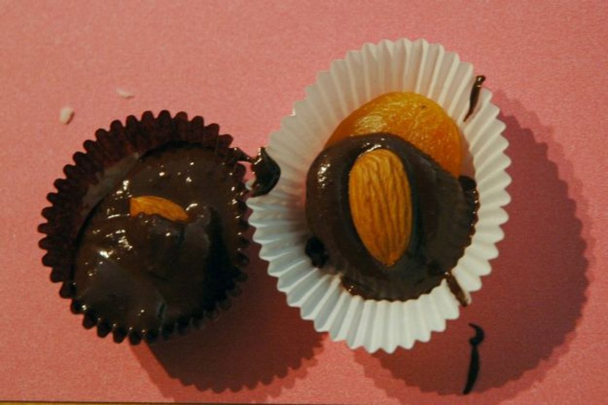 Albicocche al cioccolato