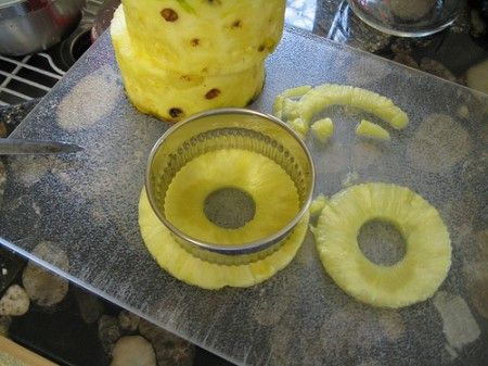 Donuts di ananas aromatizzate al caffè