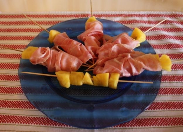 Prosciutto crudo e ananas