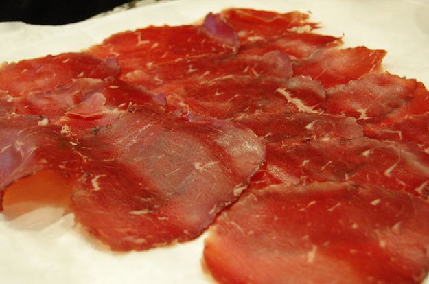 antipasti bresaola pompelmo e formaggio