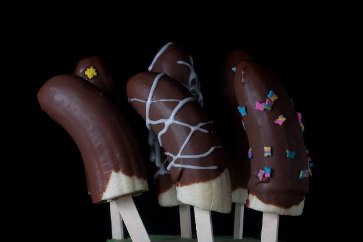 Banane gelate al cioccolato