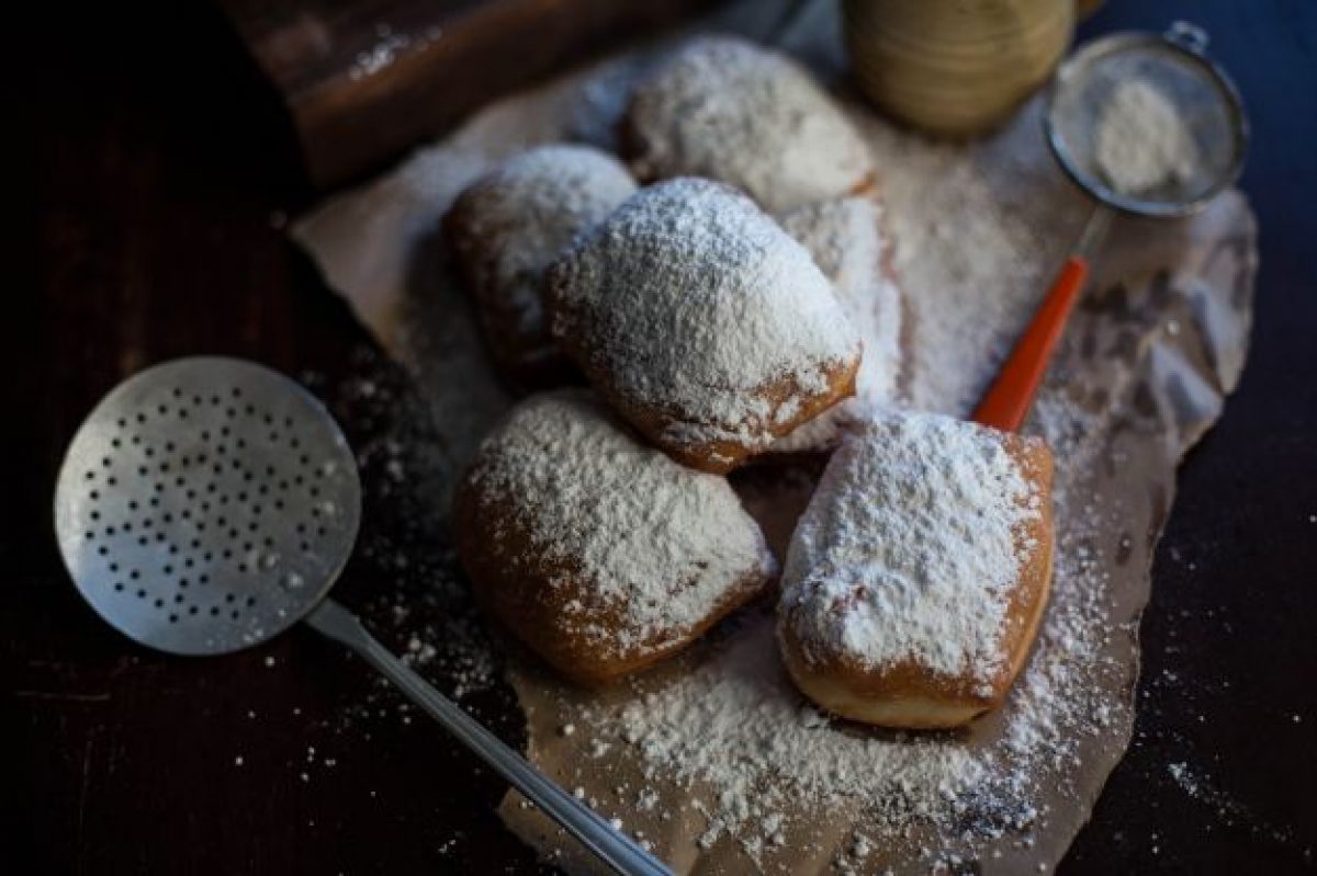 Bignè fritti alla cannella