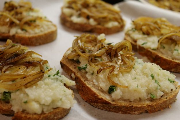 Bruschetta con cavolfiore