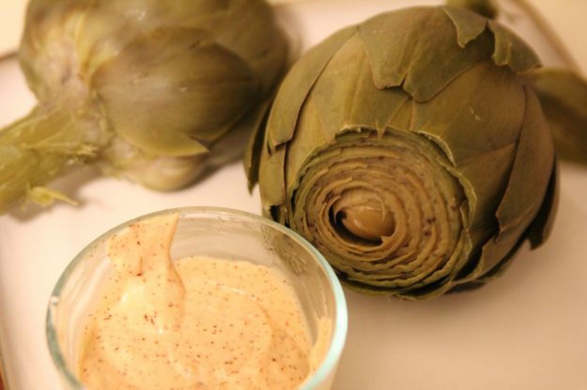 Carciofi con maionese al basilico