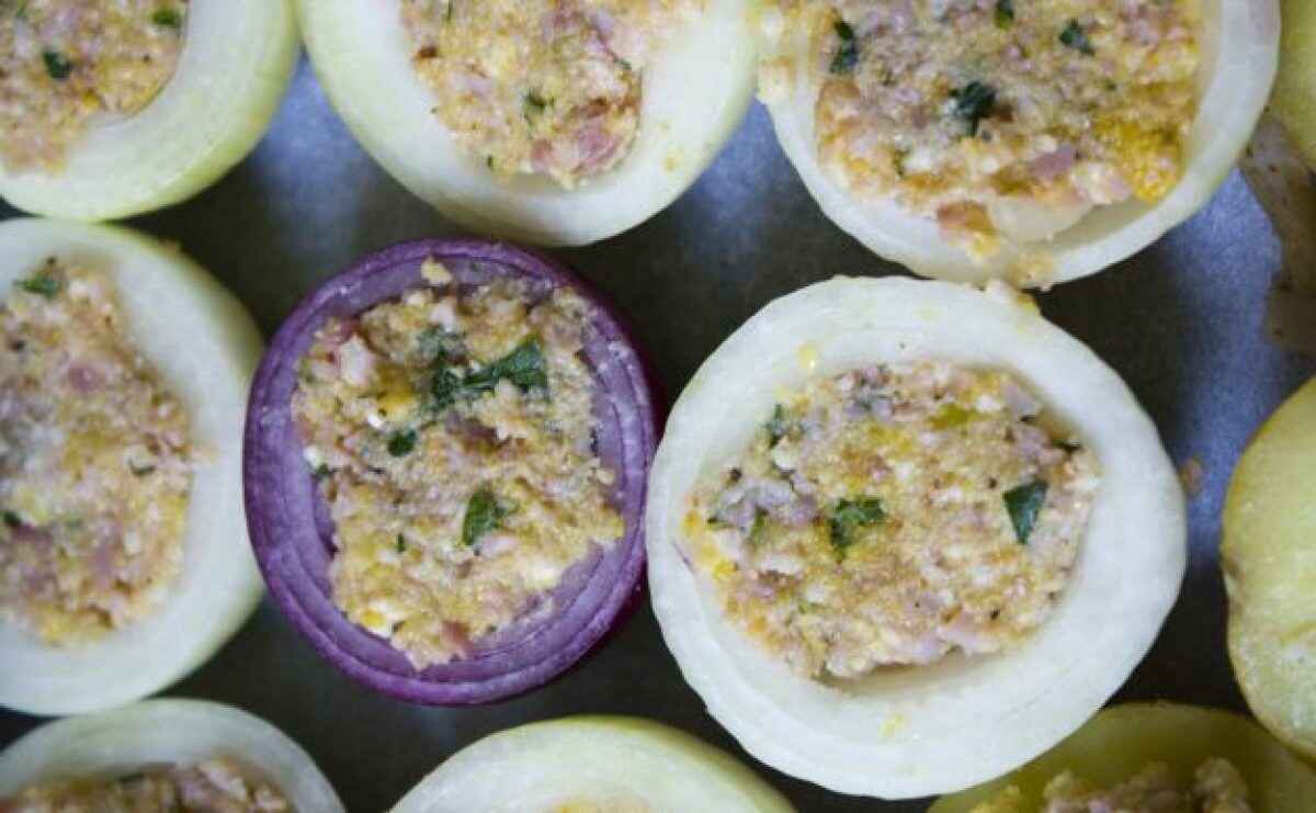 Cipolle ripiene di cous cous