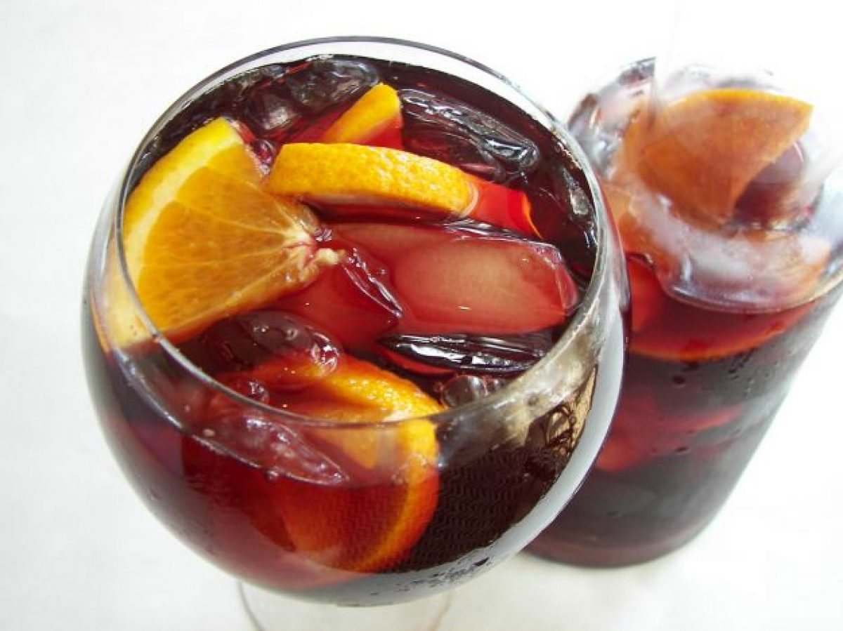 Cocktail al vino rosso