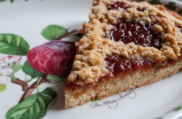 crostata con marmellata di albicocche