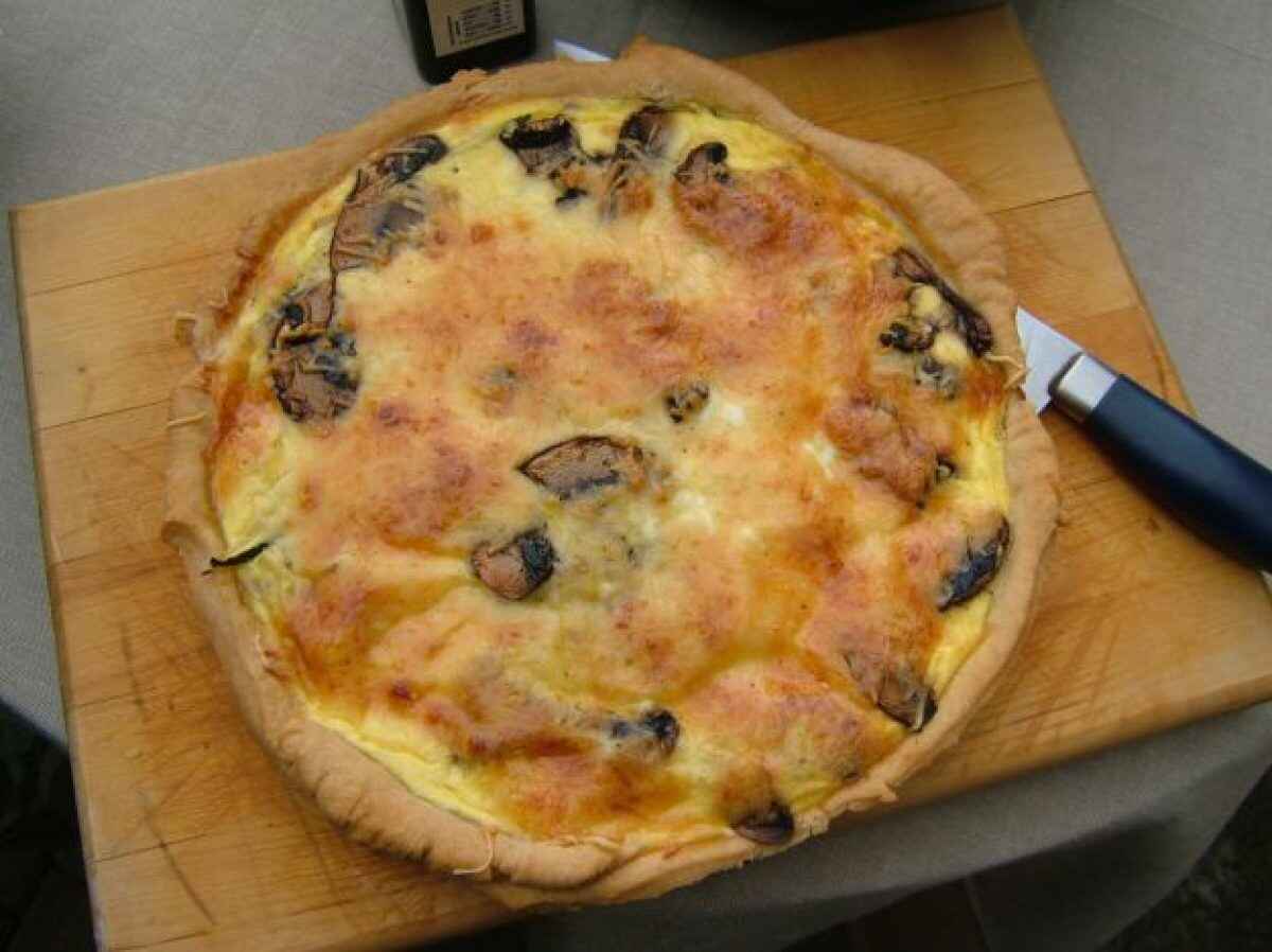 Crostata Di Funghi E Crema Al Formaggio Con Il Bimby Buttalapasta