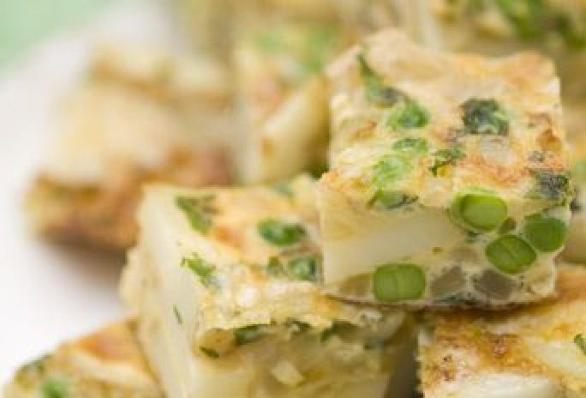 Frittata di merluzzo con piselli e formaggio